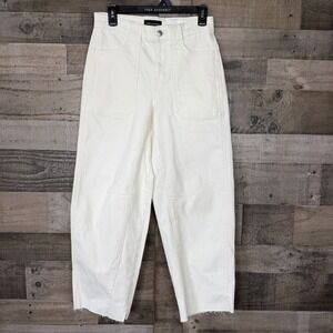 Free Assembly Women's Cropped Carpenter Barrel Jeans Size 0 Vanilla Cream Relax